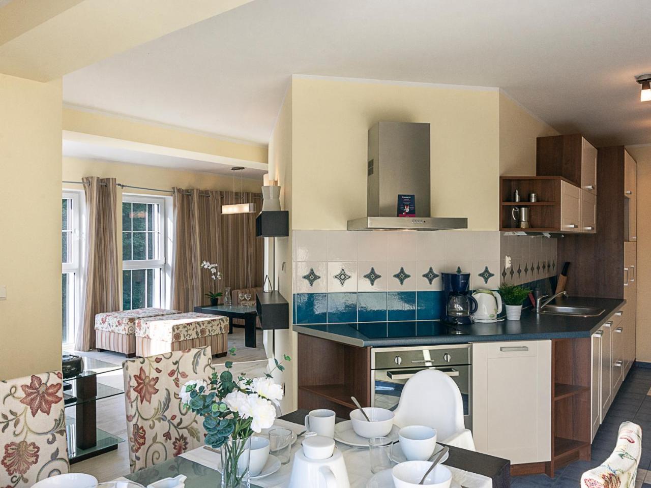 Vacationclub - Rezydencja Bursztyn Apartament 31 Свиноуйсьце Экстерьер фото